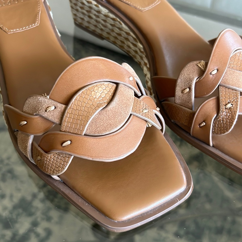 Vince Camuto Baylee's Women's Wedge Espadrille Sandals Brown Leather Size 8W New - Picture 2 of 9